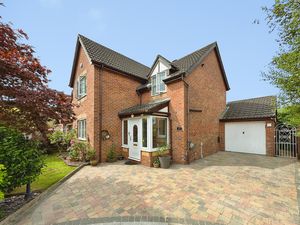Front External- click for photo gallery
